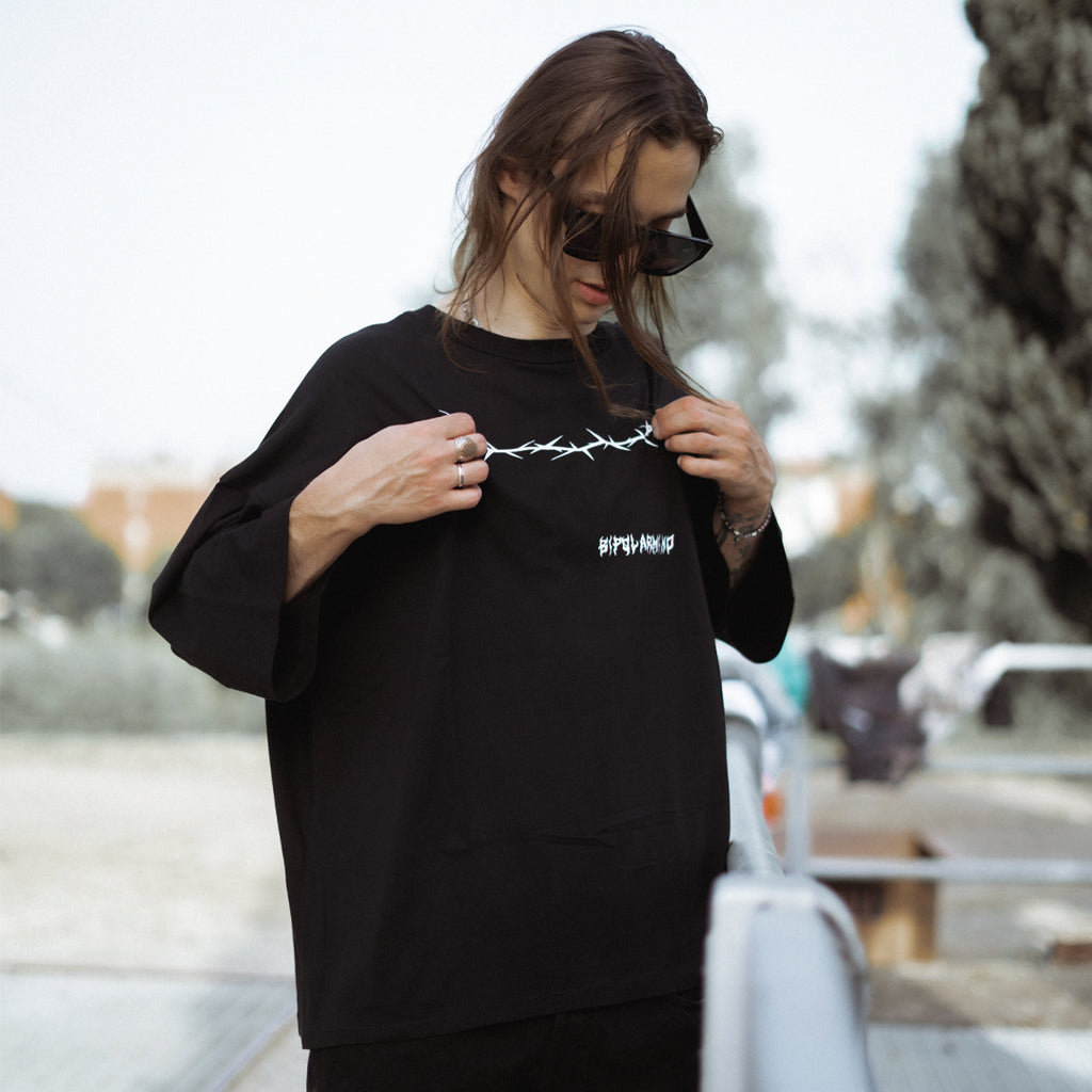 BARBED TEE